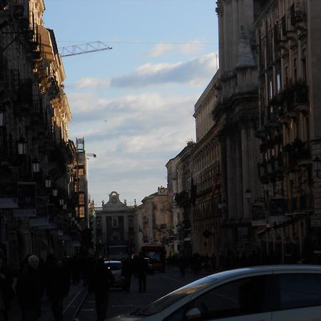 Catania Crossing B&B - Rooms & Comforts Экстерьер фото