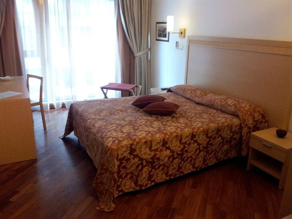 Catania Crossing B&B - Rooms & Comforts Экстерьер фото