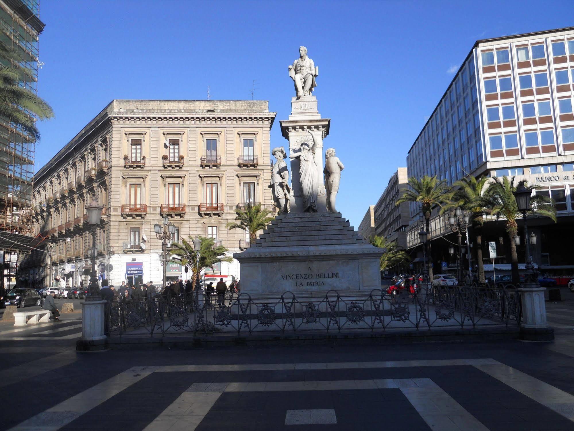 Catania Crossing B&B - Rooms & Comforts Экстерьер фото